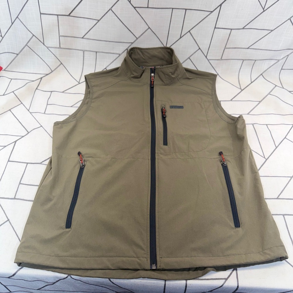 Free Country Softshell Vest Medium Green Full Zip Outdoor Hiking Pockets
